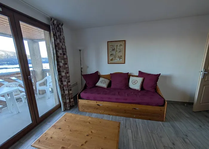 Lägenhet 2 Pieces Avec Parking Et Balcon Vue Montagne - Fr-1-593-145 *